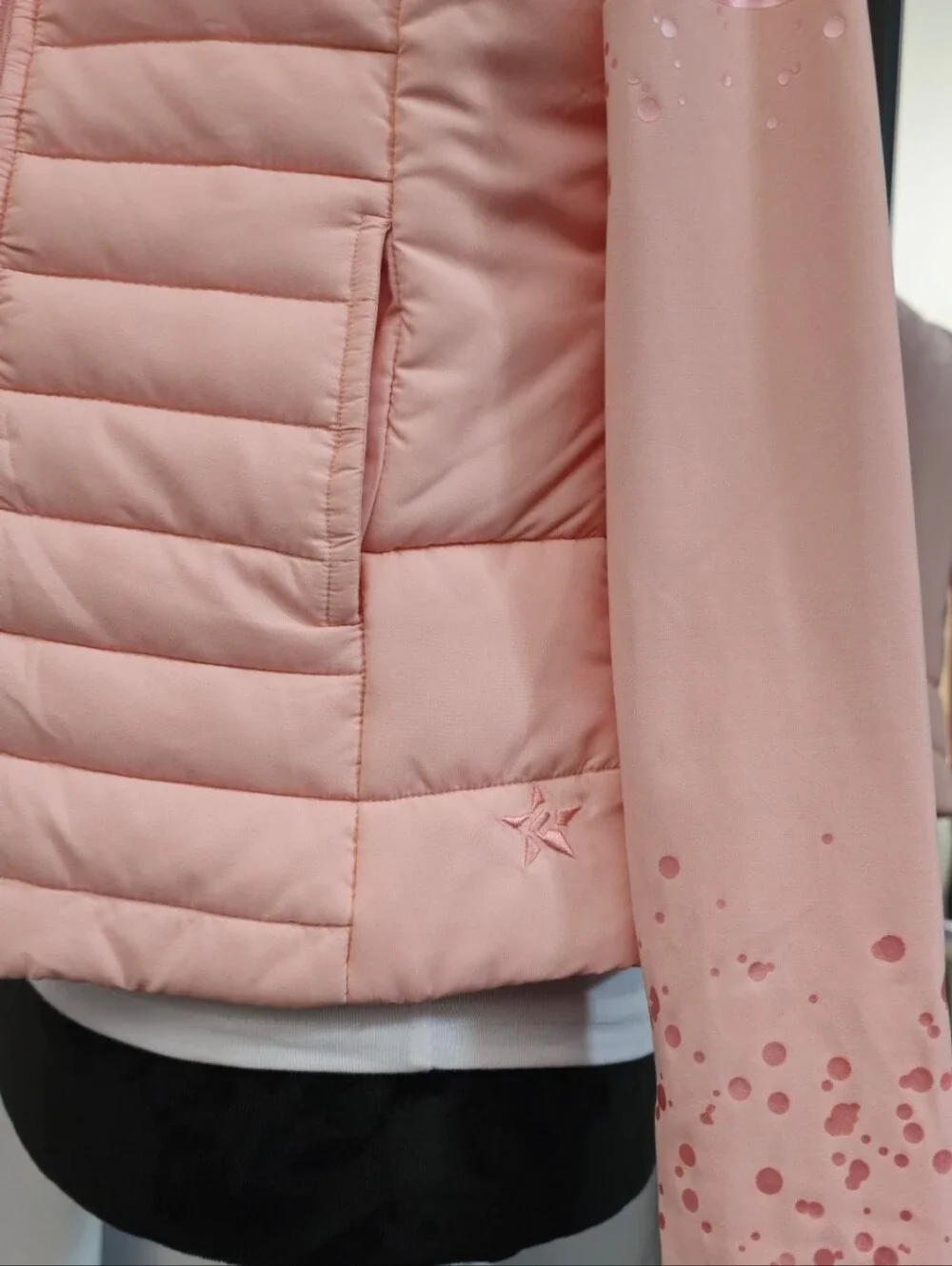 ⭐️ REBEL ⭐️ Make Your Mark ~ Lightweight puffer Warm Up Jacket 🩷🩷🩷❄️🍂